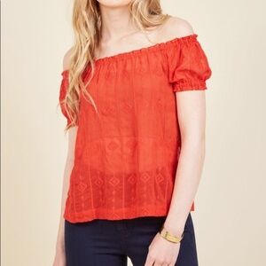 Modcloth Red Embroidered Off Shoulder Blouse Small Like New